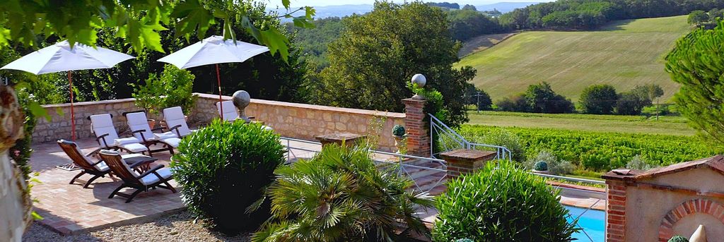 Property photo 2 of 39