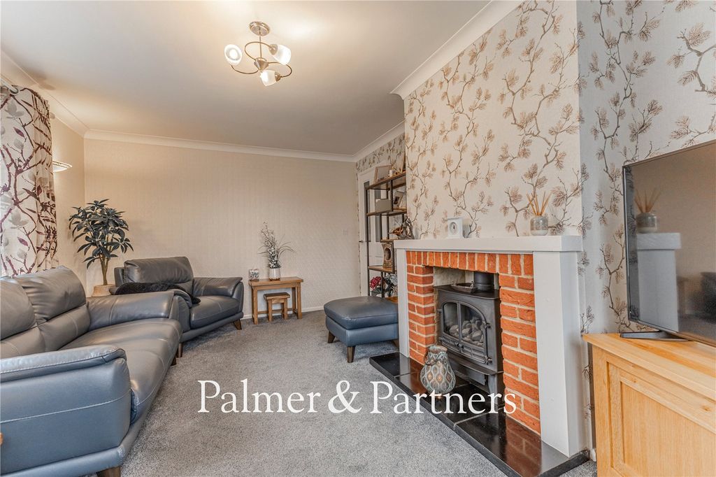 Property photo 3 of 24 Picture No. 06