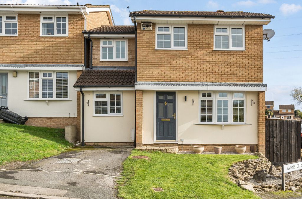 Property photo 2 of 14 690241d992644l137351836900dc0F0Cdad15