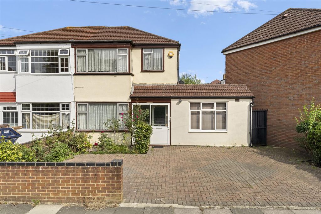 Property photo 1 of 15
