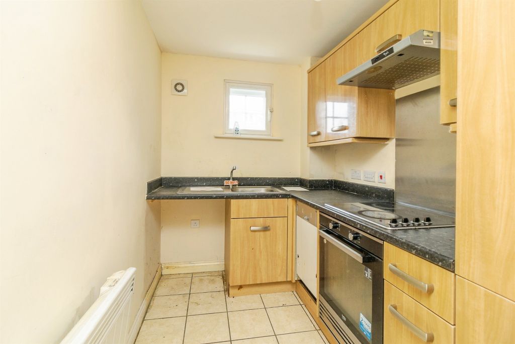 Property photo 3 of 18