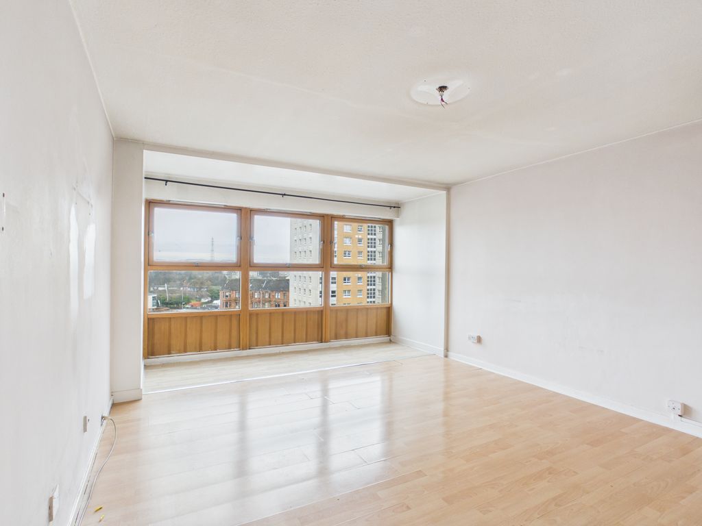 Property photo 3 of 11 Cam05526G0-Pr0094-Still004