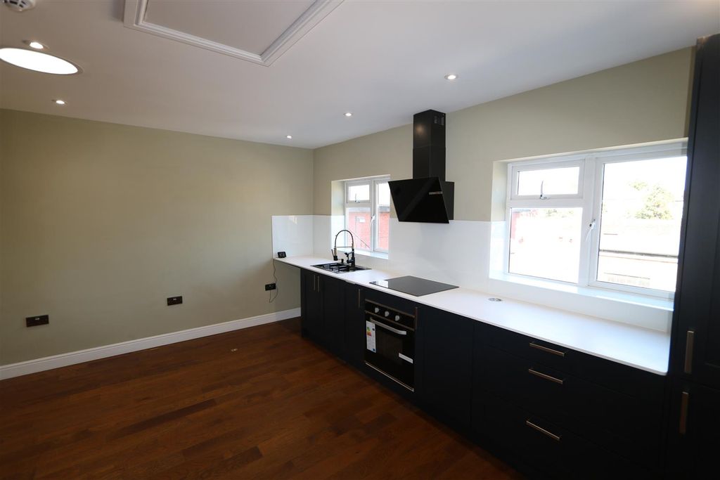 Property photo 2 of 9 Img_8704.Jpg