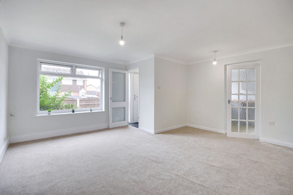 Property photo 2 of 9 Open Plan Living Room