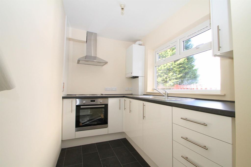Property photo 2 of 7 5399661