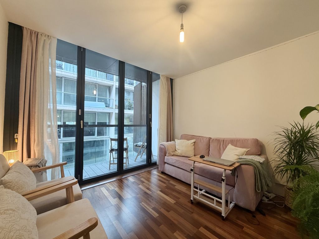 Property photo 1 of 11 Img_5711