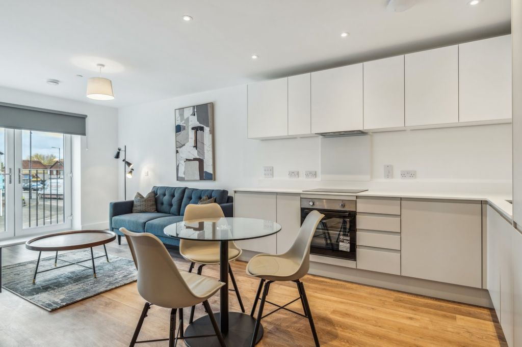 Property photo 2 of 7 Picture No. 14