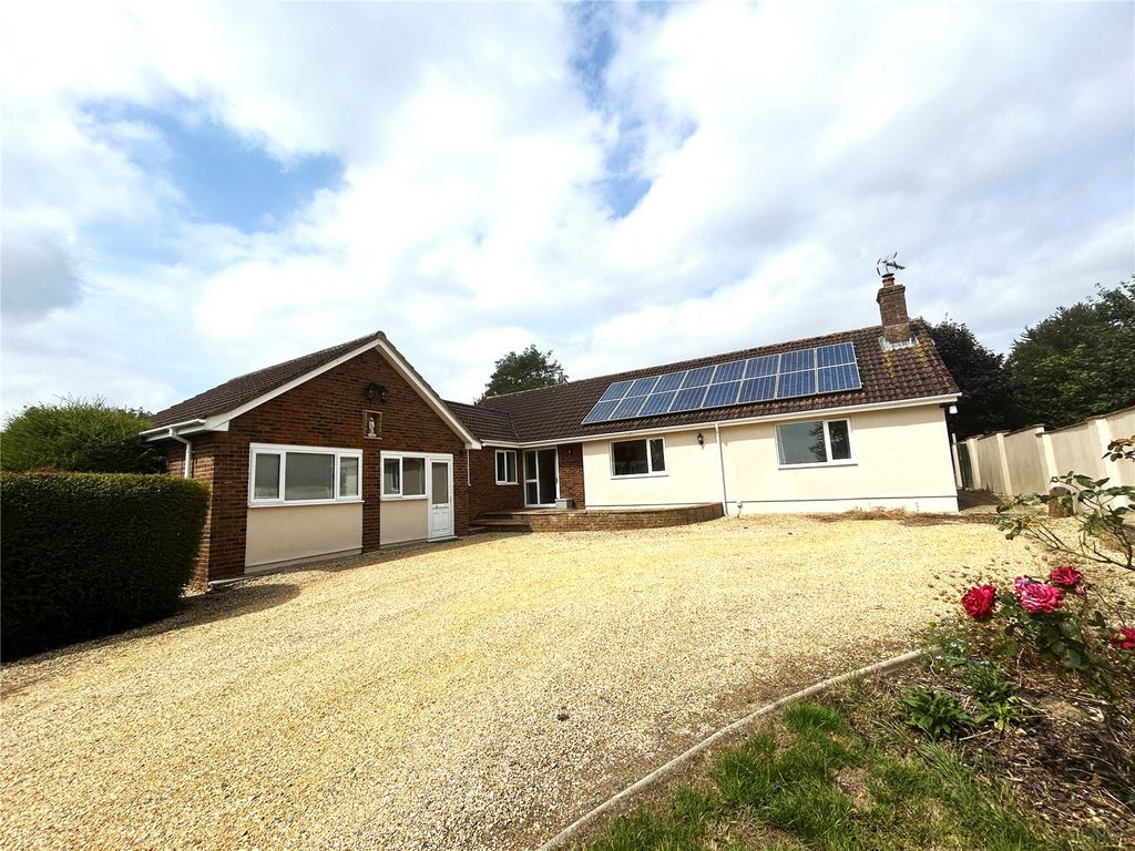 Property photo 1 of 15 Picture No. 02