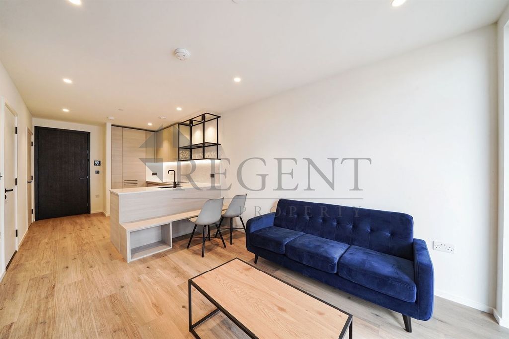 Property photo 1 of 16 (Main)