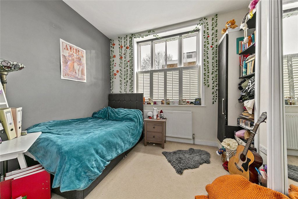 Additional image 7 of 2 bed flat for saleStation Road, Hampton TW12