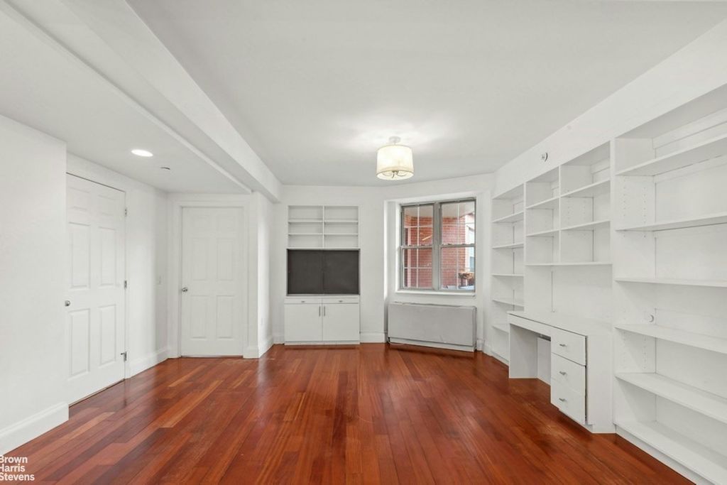 Property photo 2 of 8 <Alttext/>