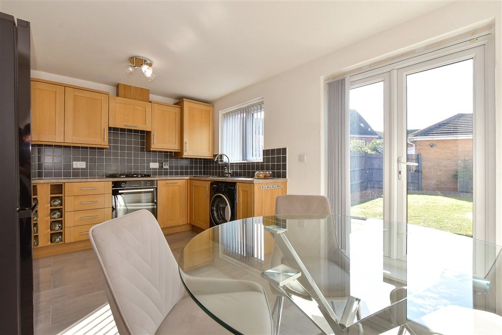Property photo 2 of 10 Kitchen/Breakfast Room