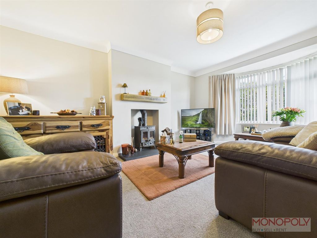 Property photo 2 of 22 Cam01943G0-Pr0562-Still004.Jpg