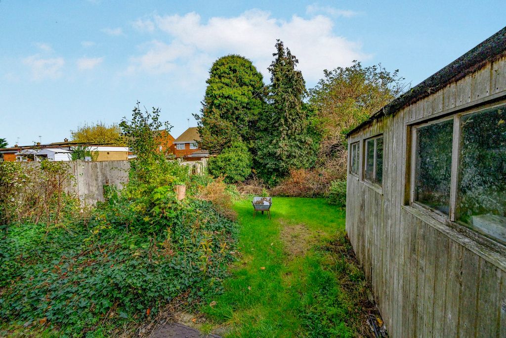 Property photo 3 of 15 Photo