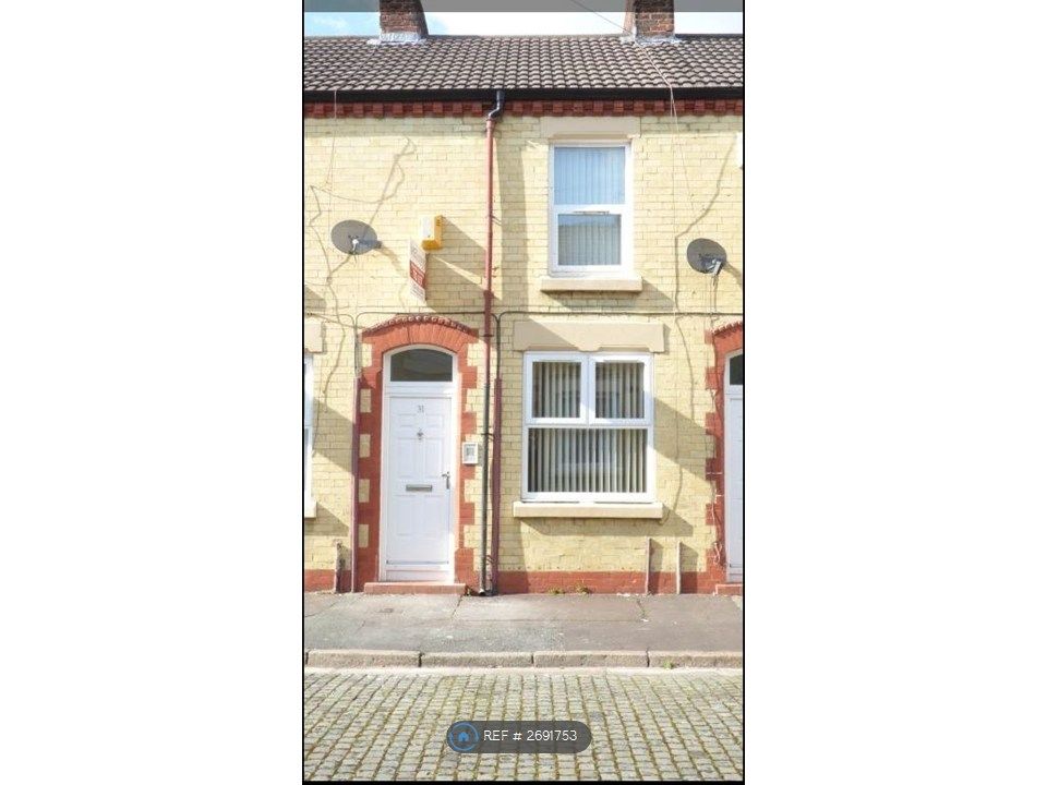 Property photo 2 of 8