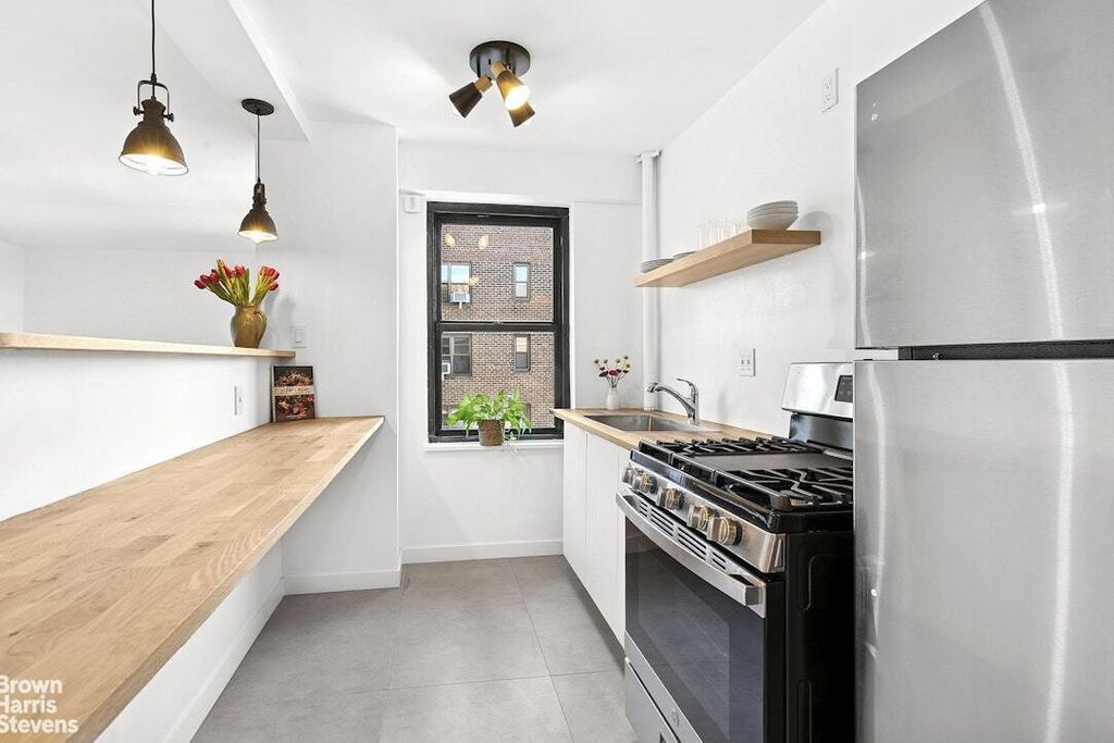 Property photo 2 of 6 <Alttext/>