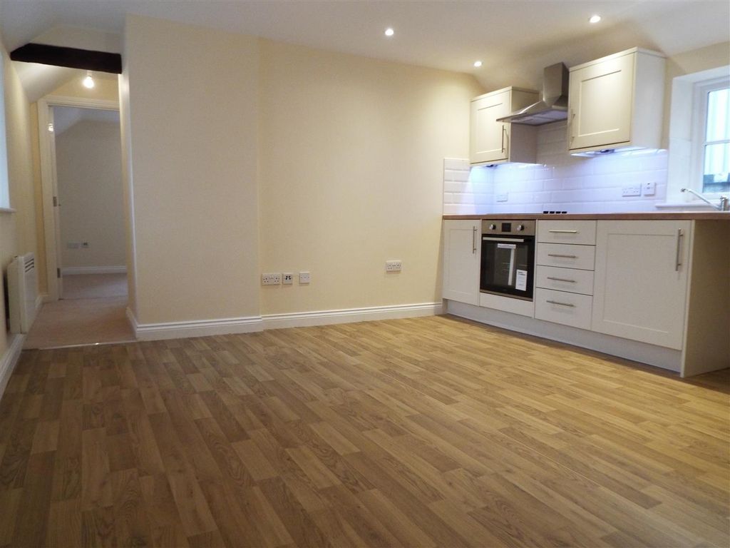 Property photo 2 of 4