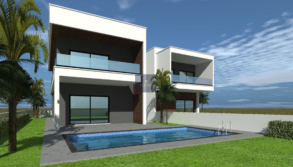 Property photo 1 of 3