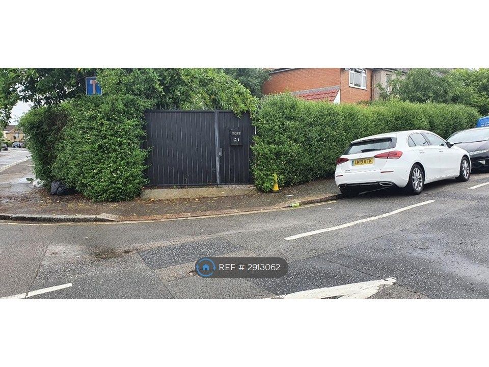 Property photo 1 of 12 Front Gate