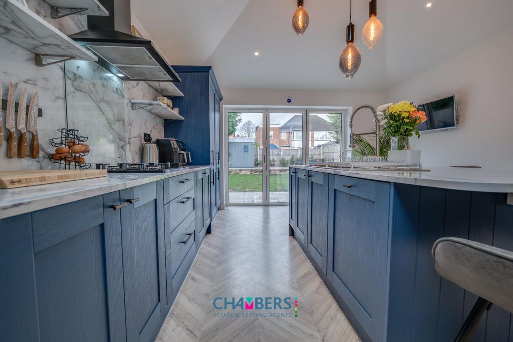 Property photo 2 of 59 Kitchen / Diner