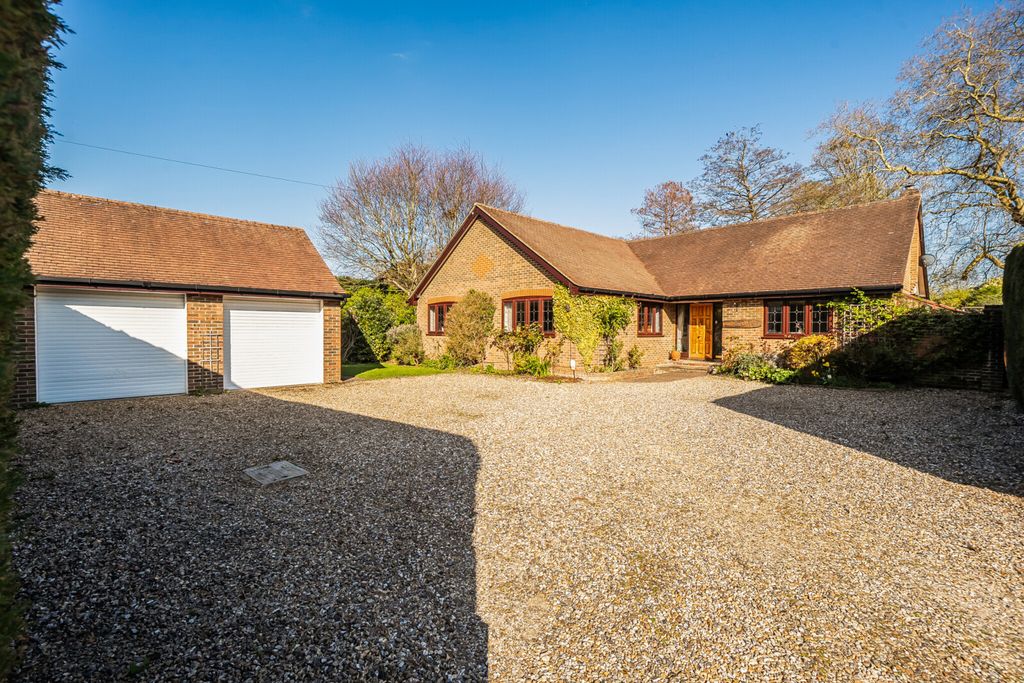 Property photo 2 of 20 Picture No. 40