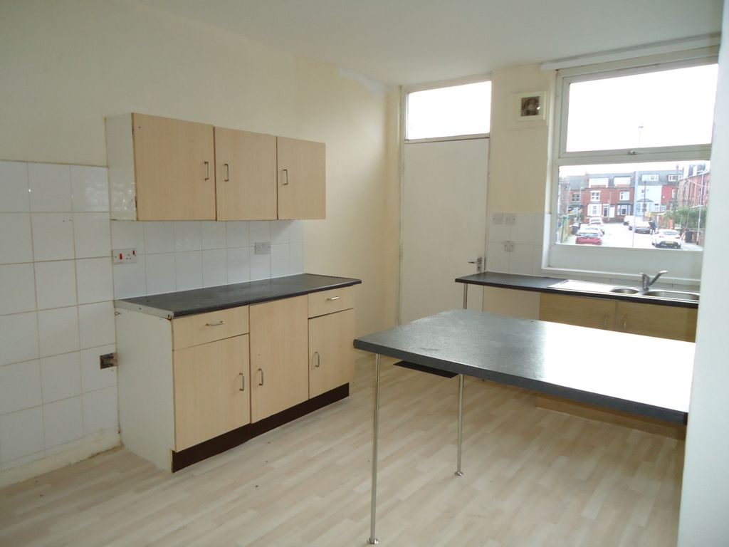 Property photo 3 of 14 Dsc01947