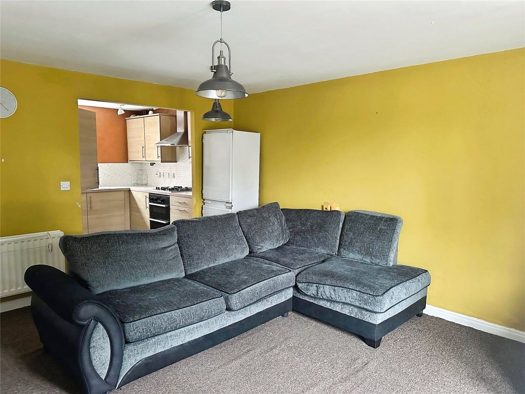 Property photo 3 of 7 Picture No. 05