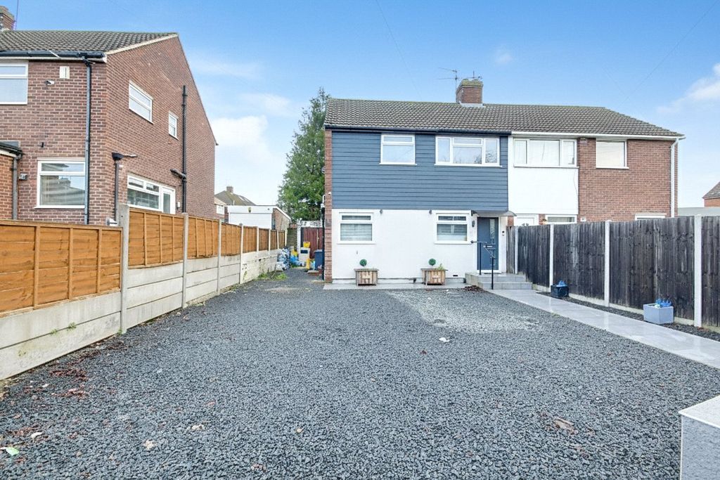 Property photo 1 of 21 Picture No. 28