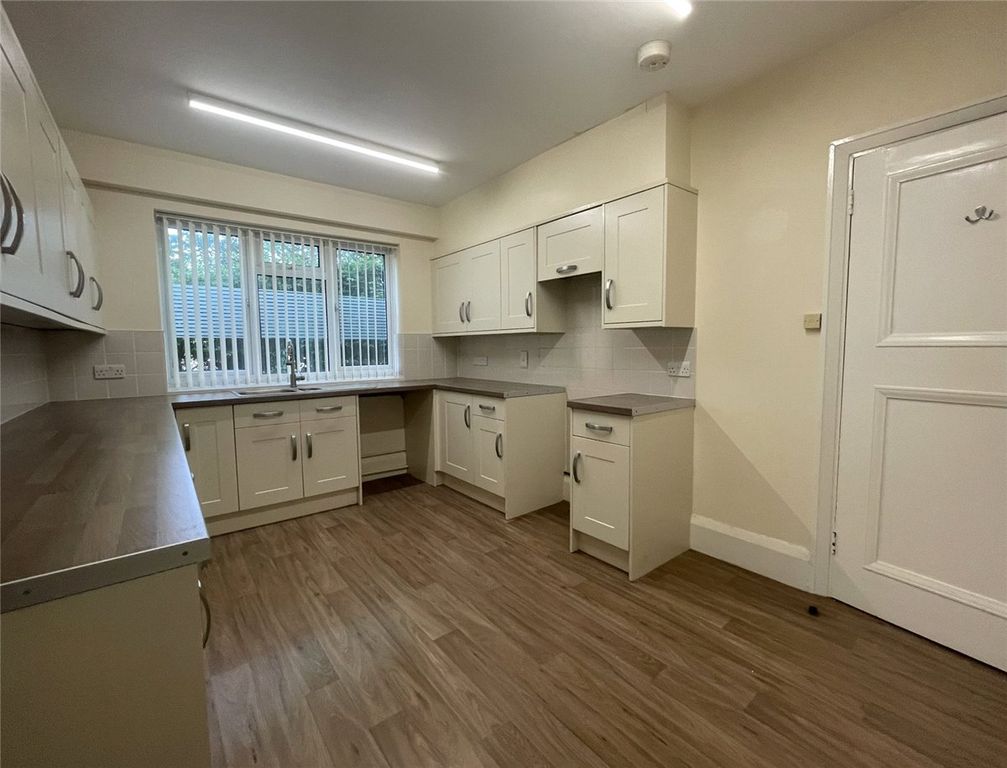 Property photo 2 of 20 Picture No. 02