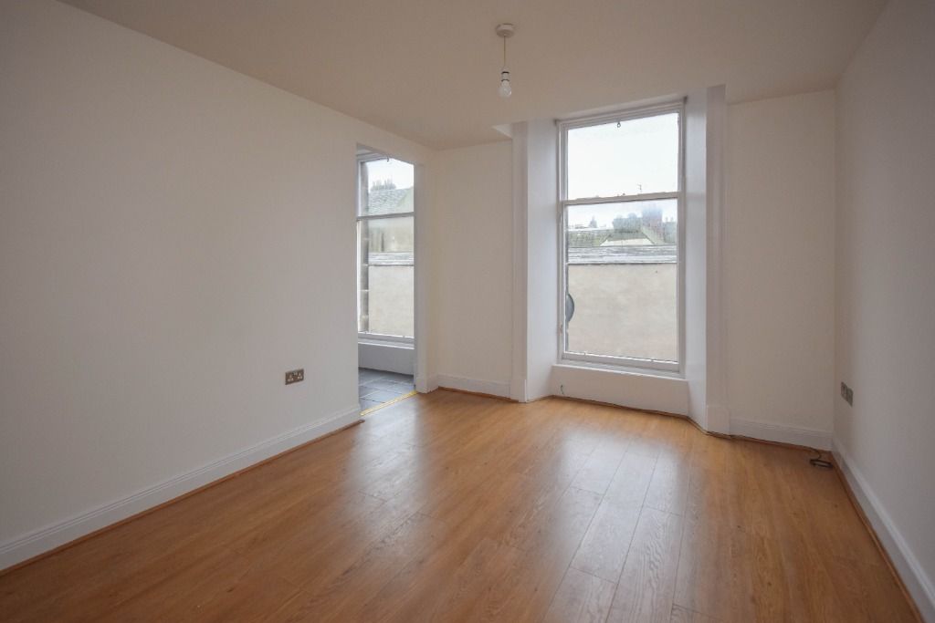 Property photo 2 of 9 Photo 2