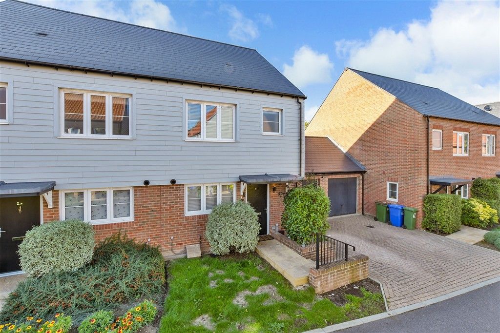 Property photo 3 of 11 External. (Web)