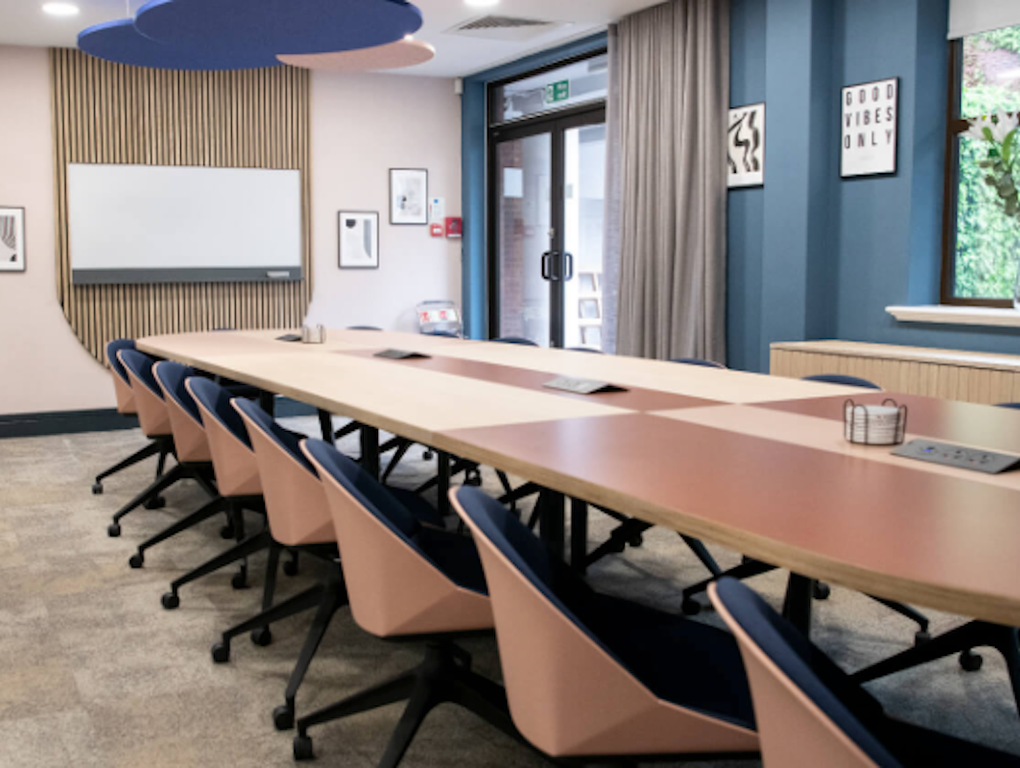 Property photo 3 of 6 Photo 2