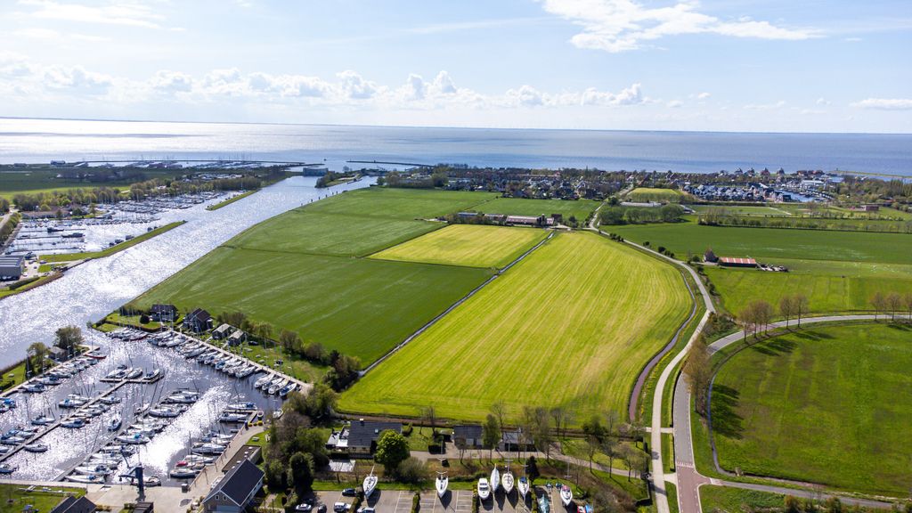 Property photo 3 of 70