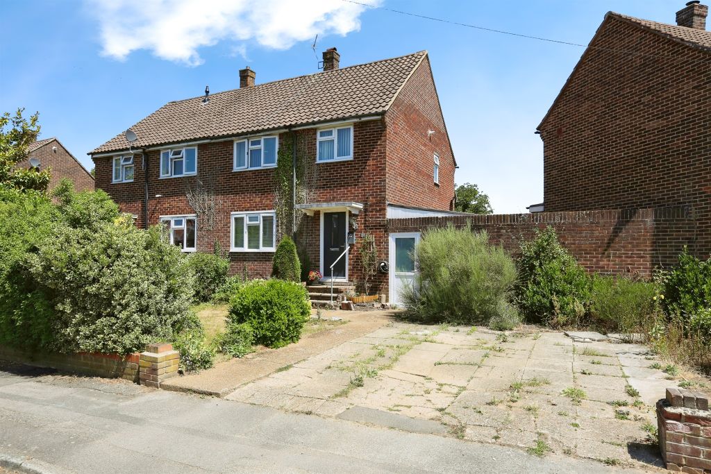 Property photo 1 of 12