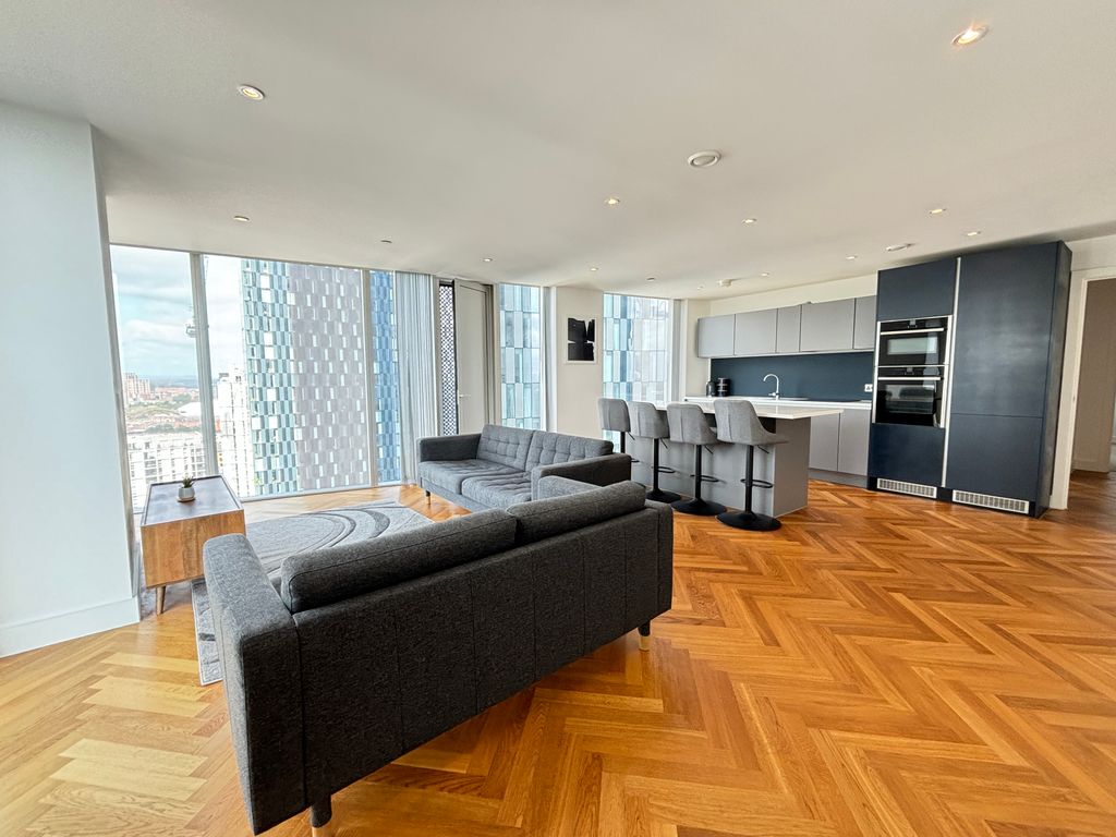 Property photo 2 of 11 Gallery