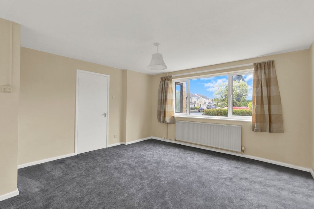 Property photo 3 of 15 Picture No. 04