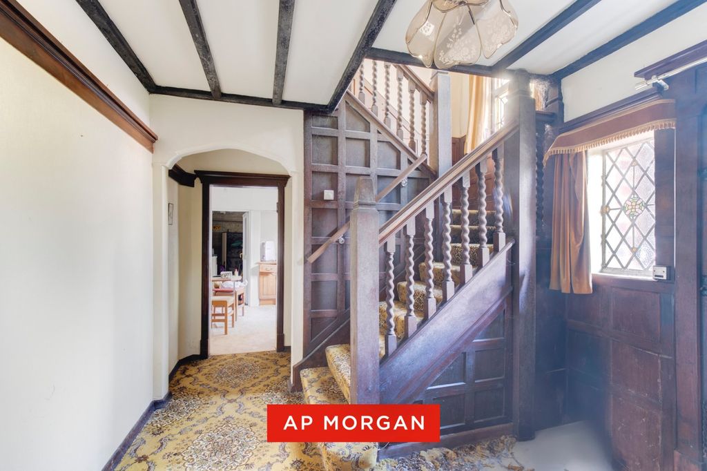 Property photo 3 of 29 Picture No. 02