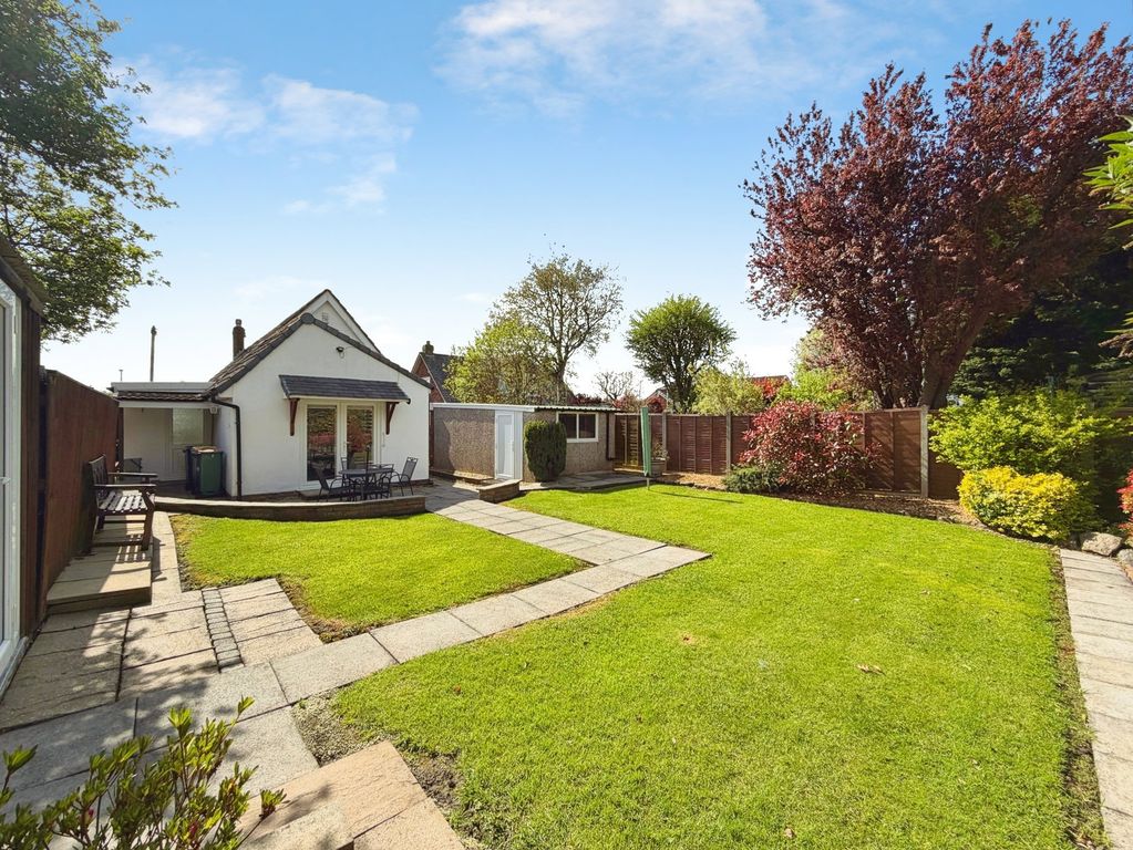 Property photo 1 of 36
