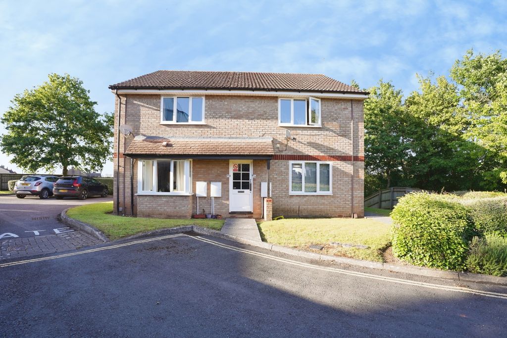 Property photo 1 of 11 Pbox-Img.Jpg