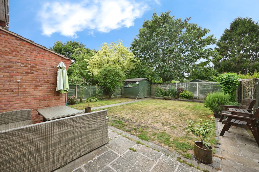 Property photo 2 of 22