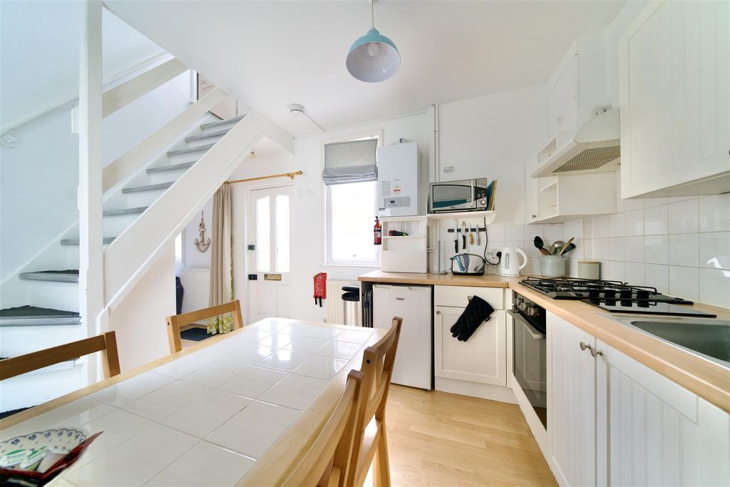 Property photo 3 of 12 Dsc01351.Jpeg