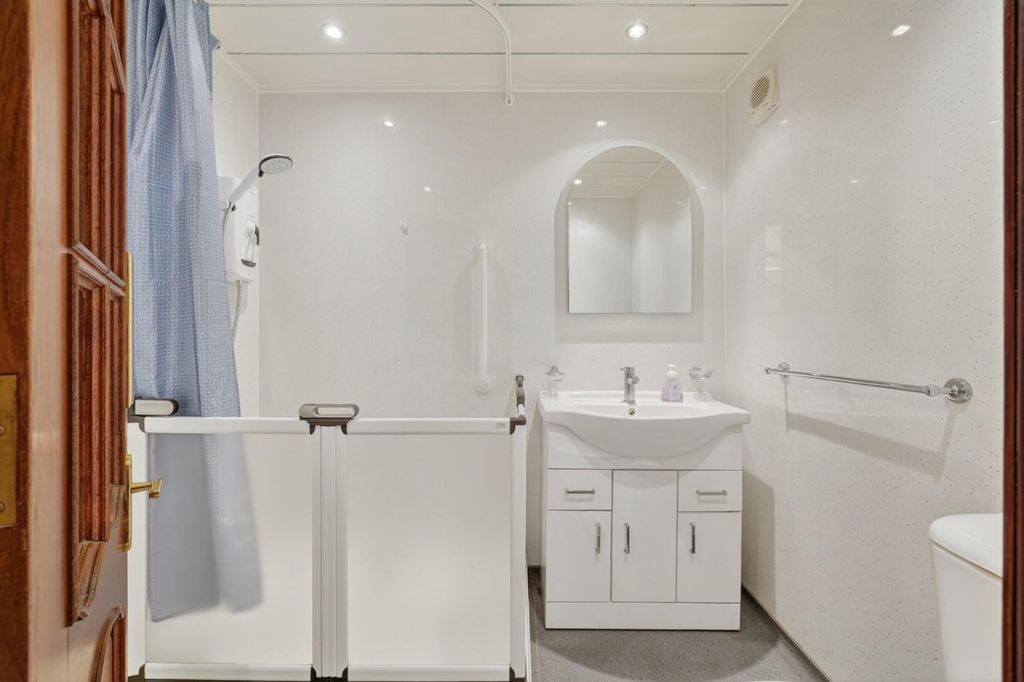 Additional image 12 of 2 bed flat for sale5 Boyd Street Lindon Court, Largs KA30