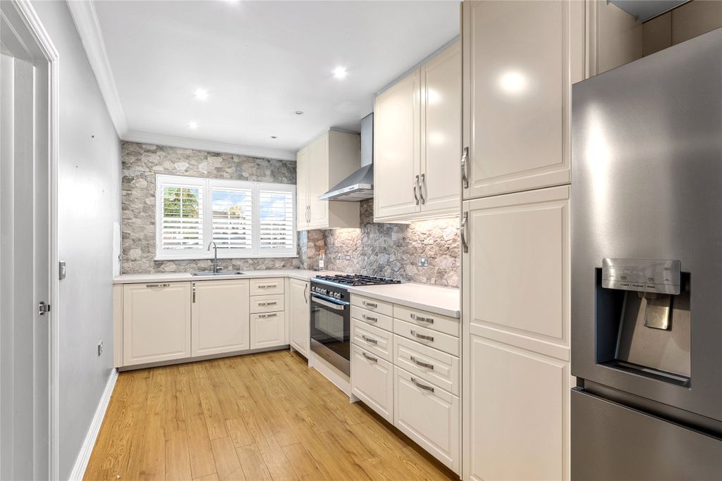 Property photo 2 of 14 Picture No. 07