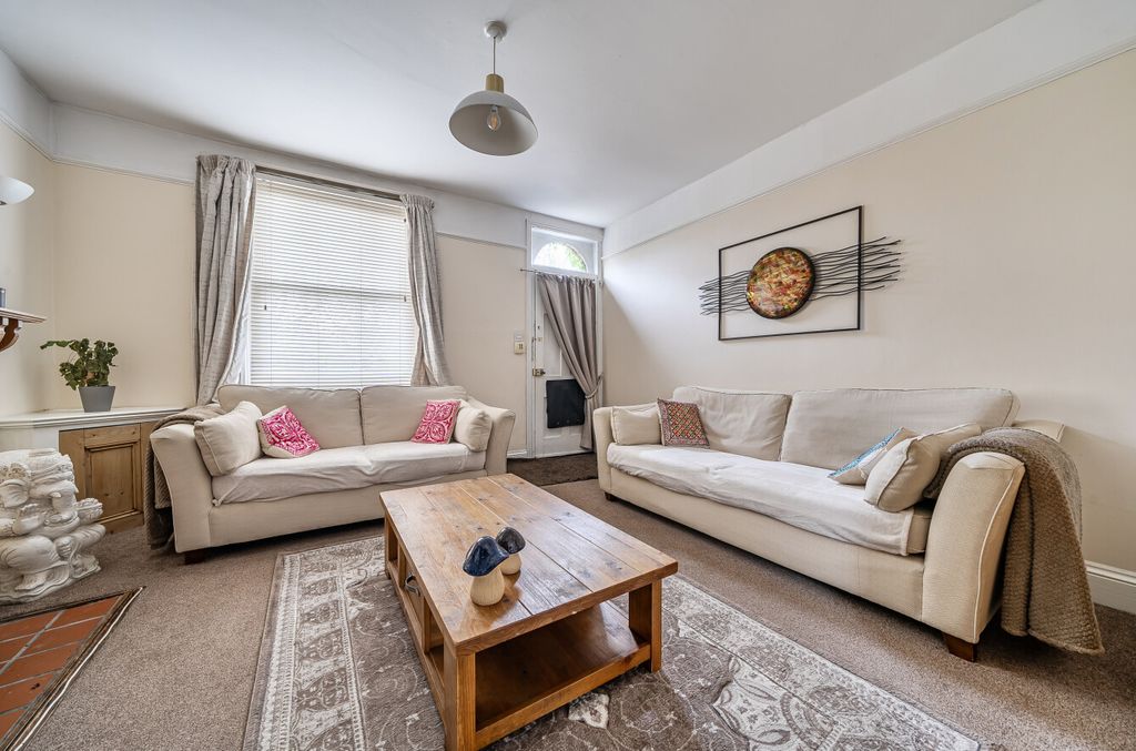 Additional image 11 of 2 bed end terrace house for saleRectory Place, Hawkwood Lane, Chislehurst, Kent BR7