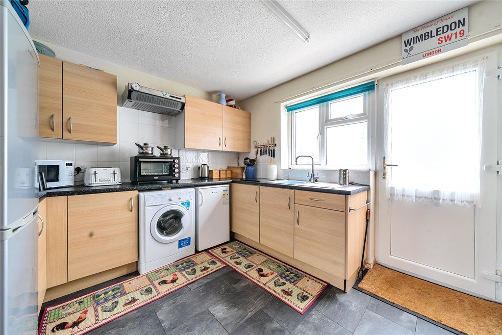 Property photo 3 of 16 Picture No. 08