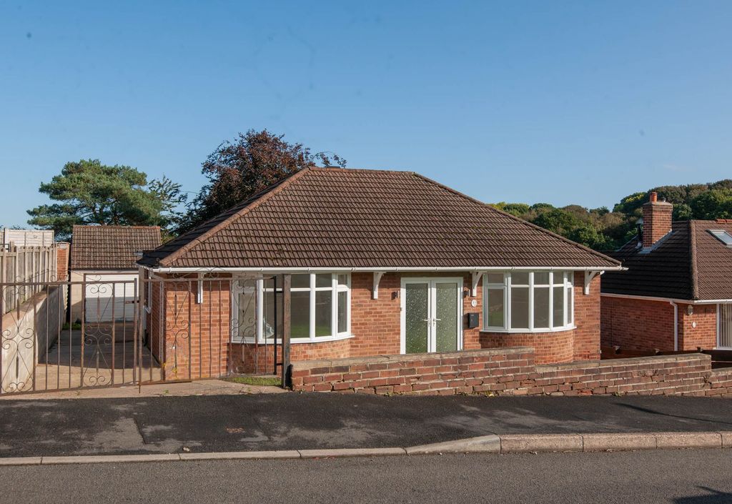 Property photo 2 of 12