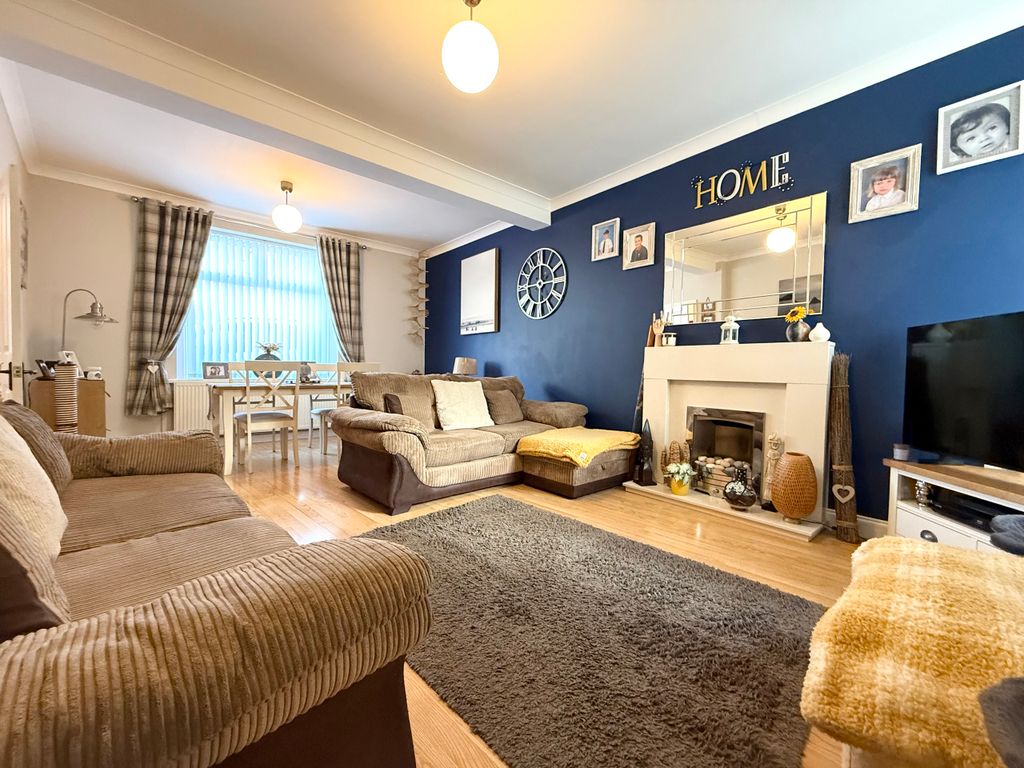 Property photo 2 of 15 Img_8008.Jpeg