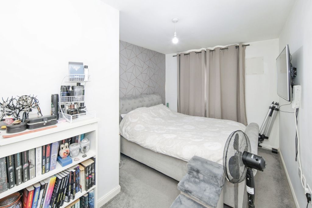 Additional image 11 of 2 bed flat for saleDamselfly Court, Nuneaton CV10