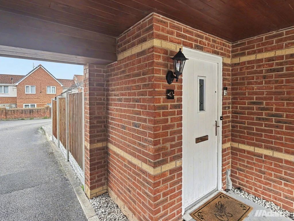 Property photo 2 of 9
