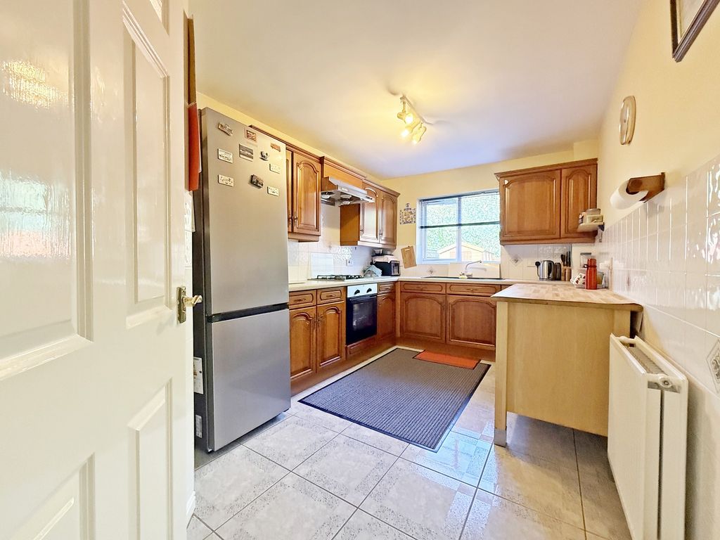 Property photo 2 of 36 Kitchen